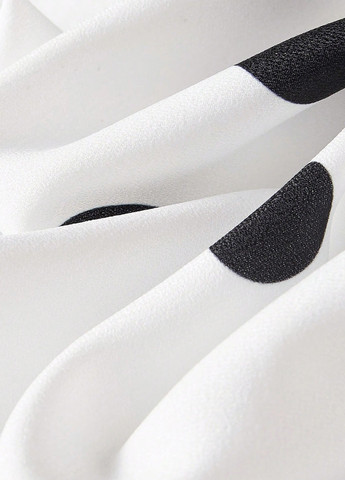 Чёрно-белую блуза SHEIN