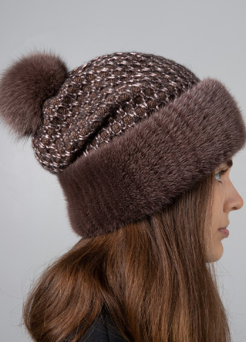 Женская зимняя шапка бини из натурального меха норки с помпона из меха песца Меховой Стиль соты (254800510)