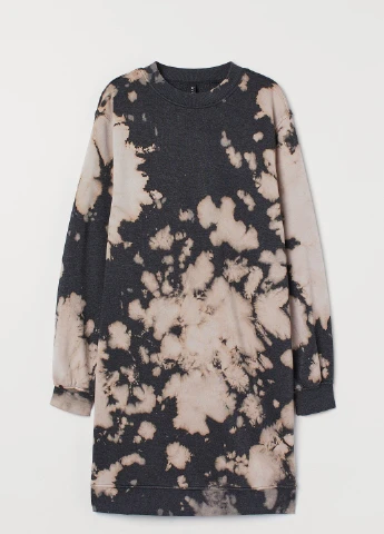 Черное кэжуал платье H&M с рисунком