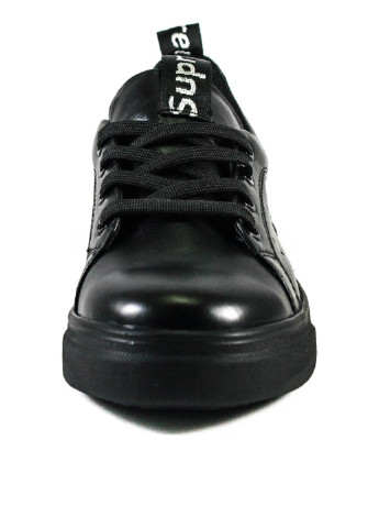 Чорні осінні кросівки SND