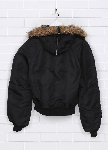 Черная зимняя куртка HPS