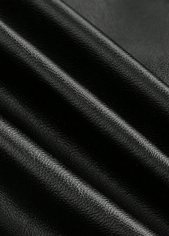 Чорна демісезонна куртка косуха SHEIN