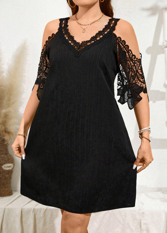 Черное кэжуал платье с открытыми плечами SHEIN однотонное