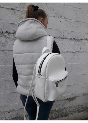 Жіночий рюкзак 32х25х12 см Sambag (252154982)