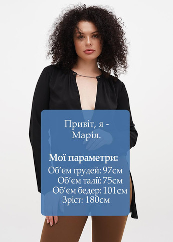 Чорна блуза на запах Sassofono