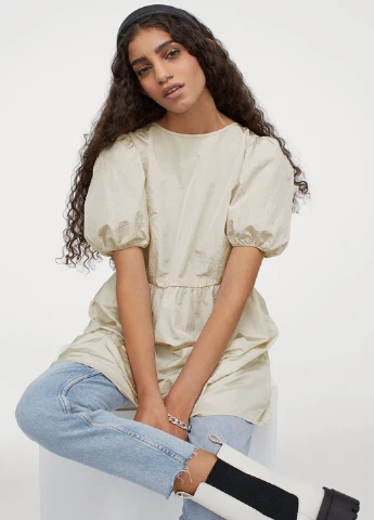 Молочное кэжуал платье H&M однотонное