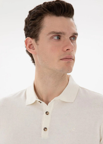 Кремовая футболка-поло для мужчин Pierre Cardin однотонная