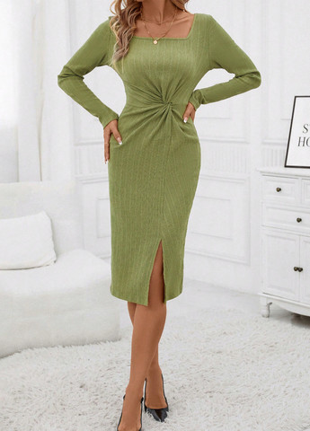 Оливкова (хакі) кежуал сукня футляр Emery Rose однотонна