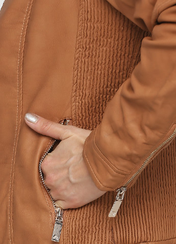 Светло-коричневая демисезонная куртка Яavin