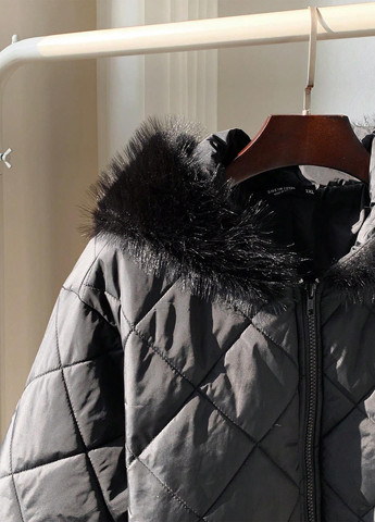 Чорна зимня куртка SHEIN