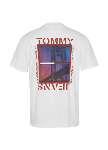 Белая футболка Tommy Jeans