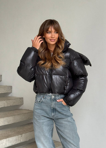 Черная зимняя куртка No Brand