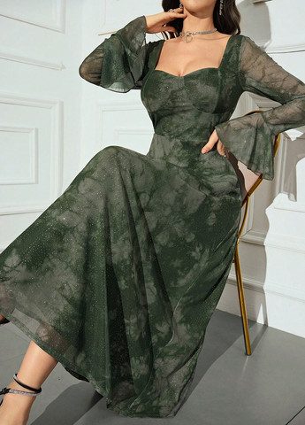 Темно-зелена вечірня сукня силуетна, кльош SHEIN тай-дай