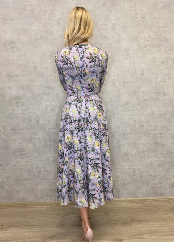 Лавандовое кэжуал платье на запах, клеш VONAVIN с цветочным принтом