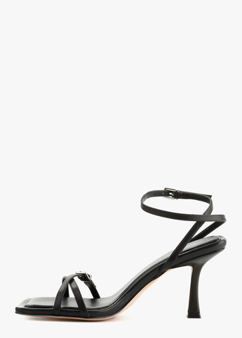 Черные босоножки Le'BERDES с ремешком