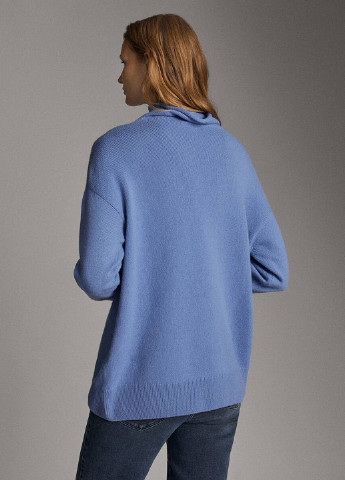 Голубой демисезонный свитер Massimo Dutti