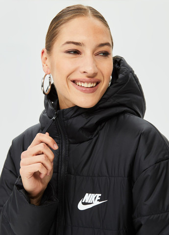 Чорна зимня куртка Nike SWOOSH PADDED