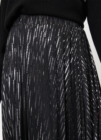 Темно-серая кэжуал с геометрическим узором юбка KOTON плиссе, клешированная