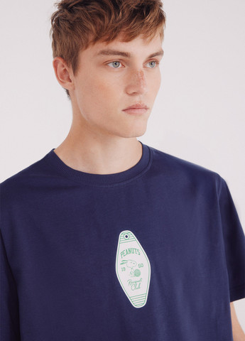 Темно-синя футболка Springfield