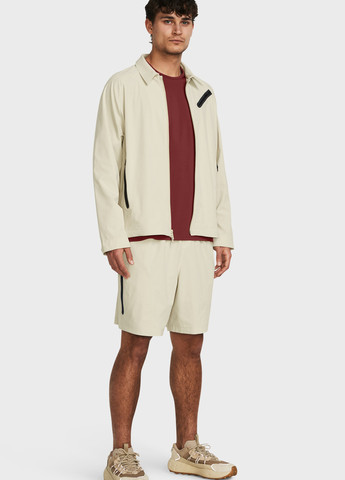 Бежевая демисезонная ветровка Under Armour