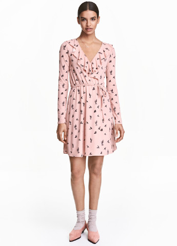 Розовое кэжуал платье H&M с рисунком