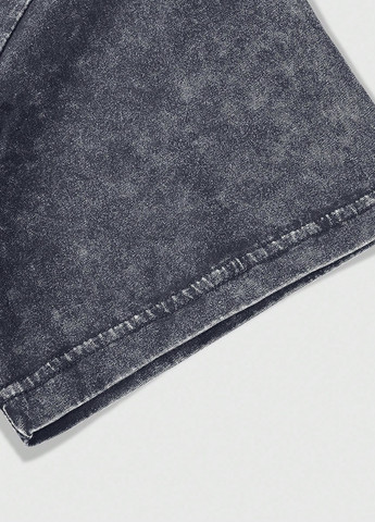 Сіро-синя футболка SHEIN