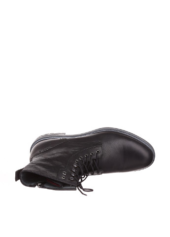 Черные осенние ботинки берцы Rylko