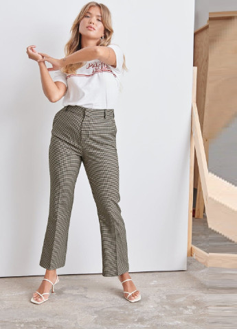 Серые кэжуал летние укороченные брюки Gina Tricot