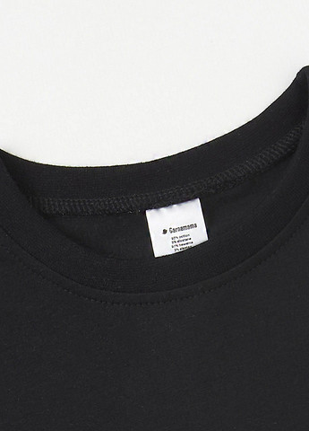 Чорна демісезонна футболка Garnamama