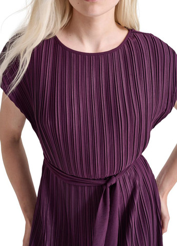 Фіолетова кежуал сукня плісована DKNY однотонна