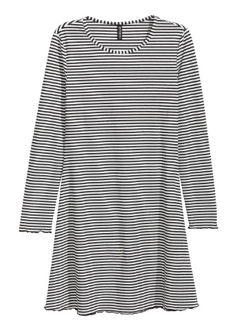 Черно-белое кэжуал платье оверсайз H&M в полоску