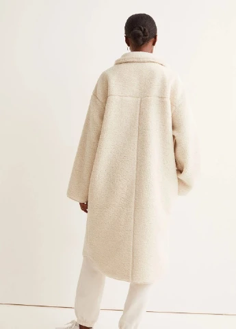 Бежева зимня куртка H&M