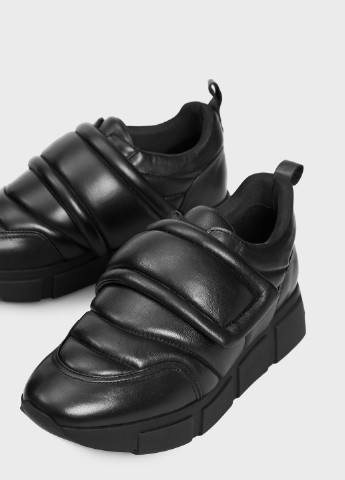 Черные демисезонные кроссовки PRPY