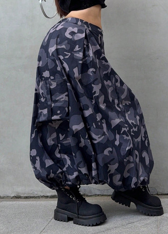 Серая кэжуал камуфляжная юбка SHEIN баллон, карго