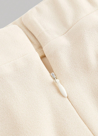 Кремовая кэжуал однотонная юбка SHEIN клешированная