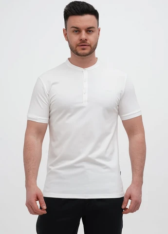 Белая футболка Trend Collection