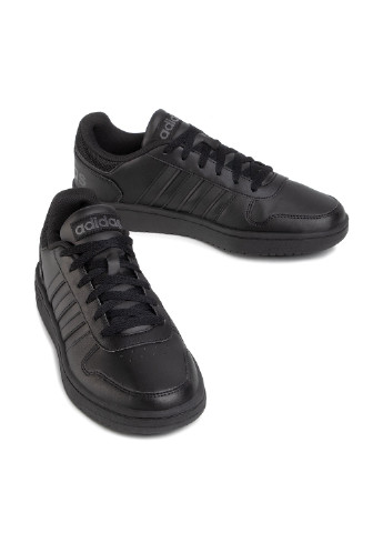 Черные всесезонные кросівки adidas