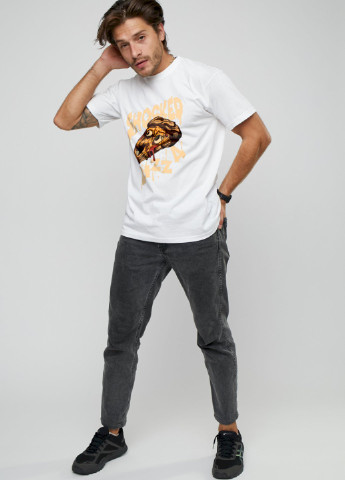 Біла футболка чоловіча YAPPI