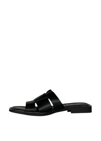 Черные шлепанцы Melanda.M плетение