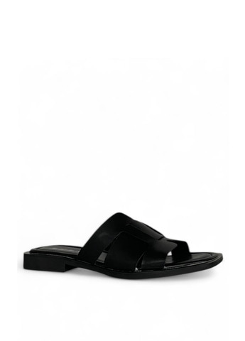 Черные шлепанцы Melanda.M плетение