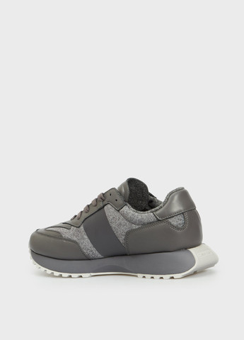 Серые демисезонные кроссовки Calvin Klein