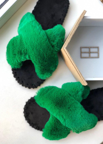 Зеленые тапочки Family Story с мехом