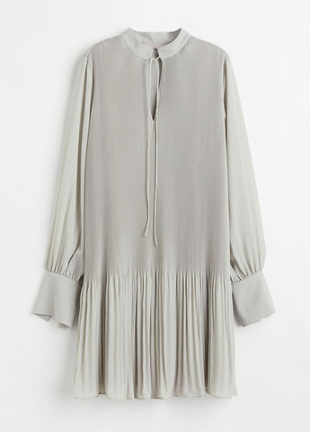 Светло-серое кэжуал платье плиссированное H&M однотонное