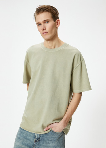 Серо-зеленая футболка KOTON