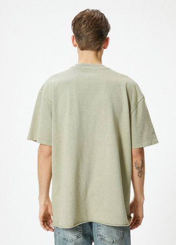 Серо-зеленая футболка KOTON