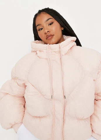 Светло-розовая зимняя куртка Missguided