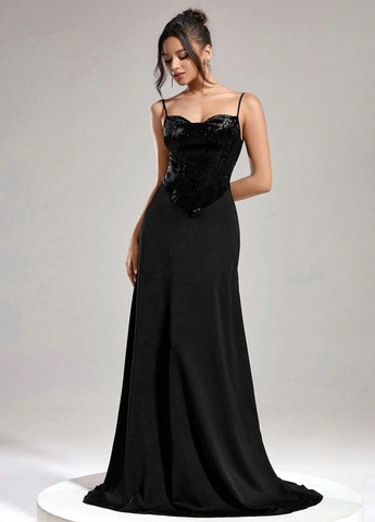 Черное праздничный, вечернее платье со шлейфом, а-силуэт, с корсетом SHEIN однотонное