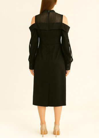 Чорна кежуал сукня з відкритими плечима, футляр Sassofono однотонна