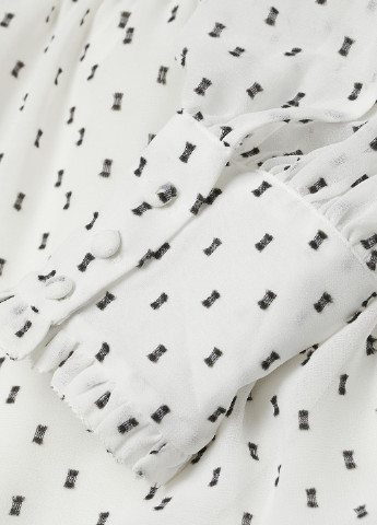 Белое кэжуал платье а-силуэт H&M с геометрическим узором
