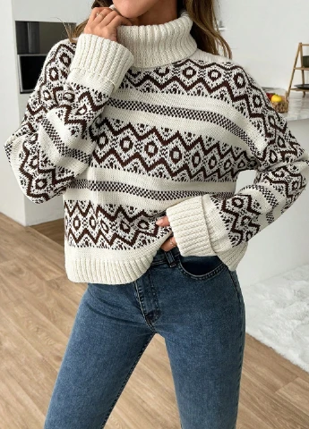 Молочный зимний свитер SHEIN